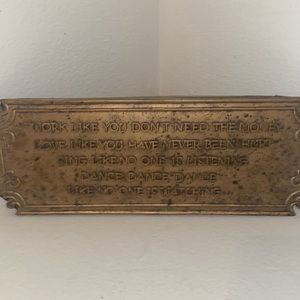 Gold inspirational sign